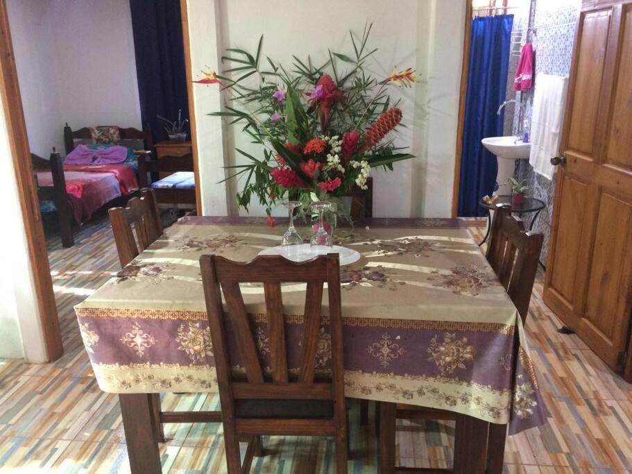 Hospedaje Valencia Osa, Cr Potrero  Екстер'єр фото