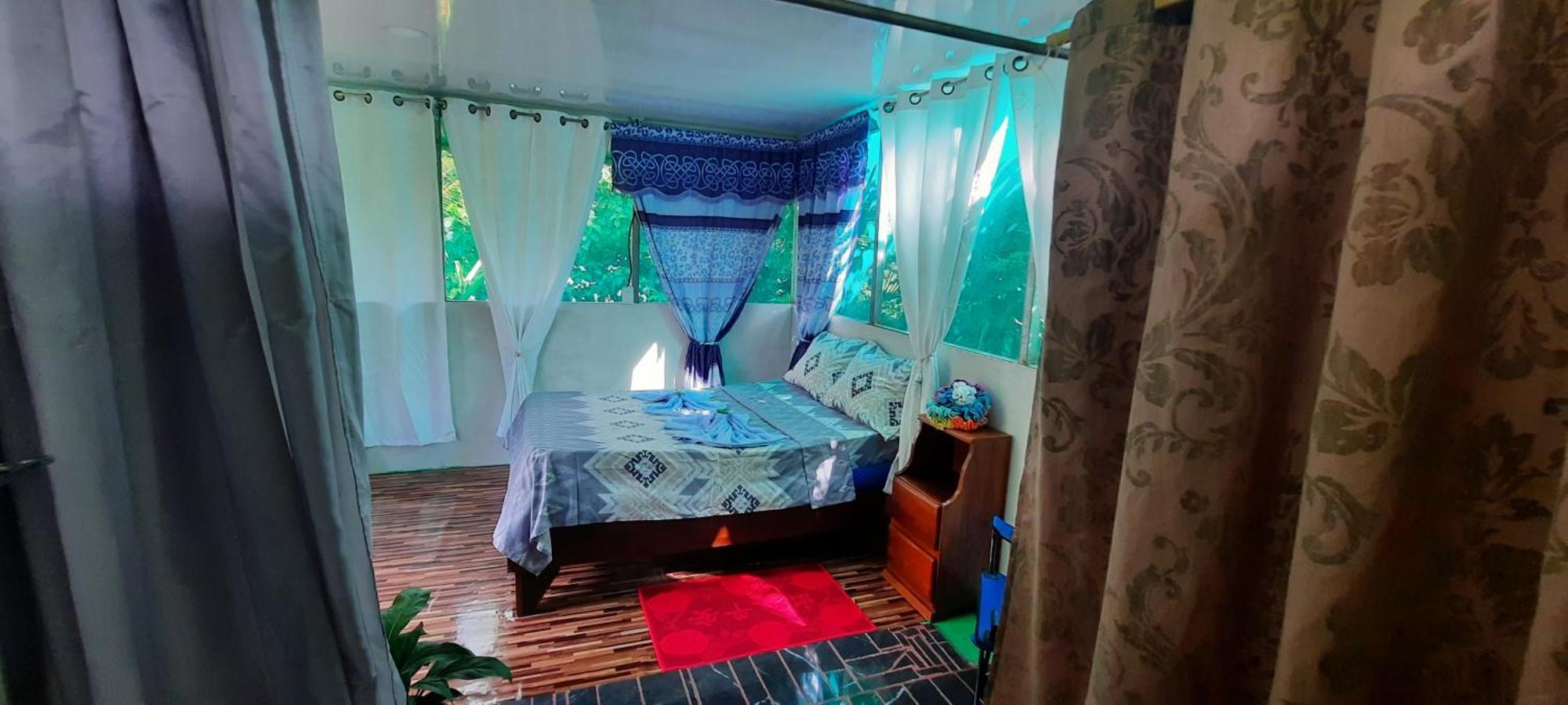 Hospedaje Valencia Osa, Cr Potrero  Екстер'єр фото